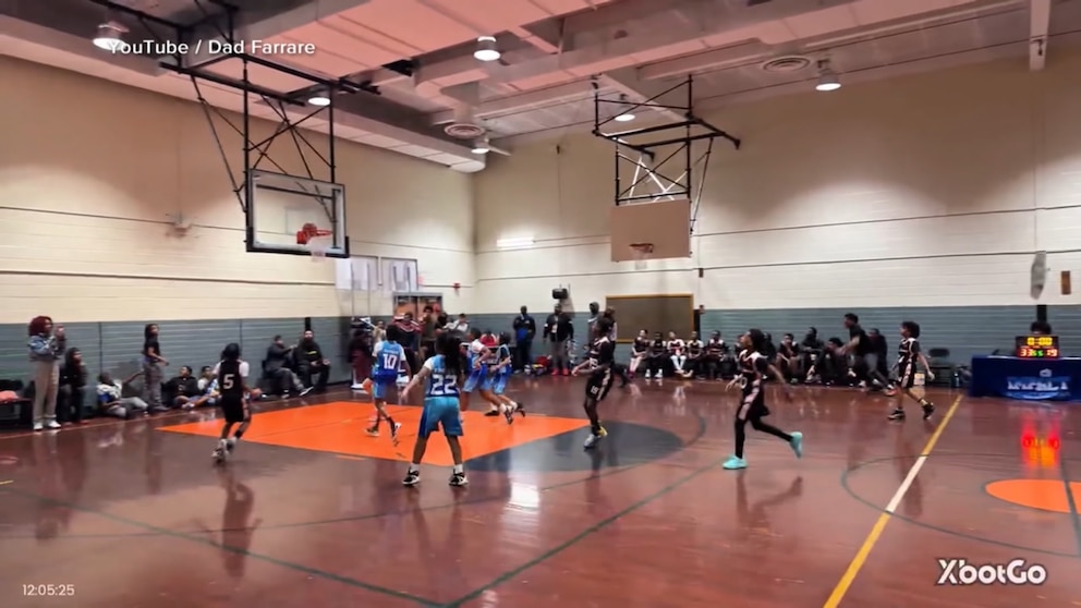 Video Ultimate Friday buzzer-beater