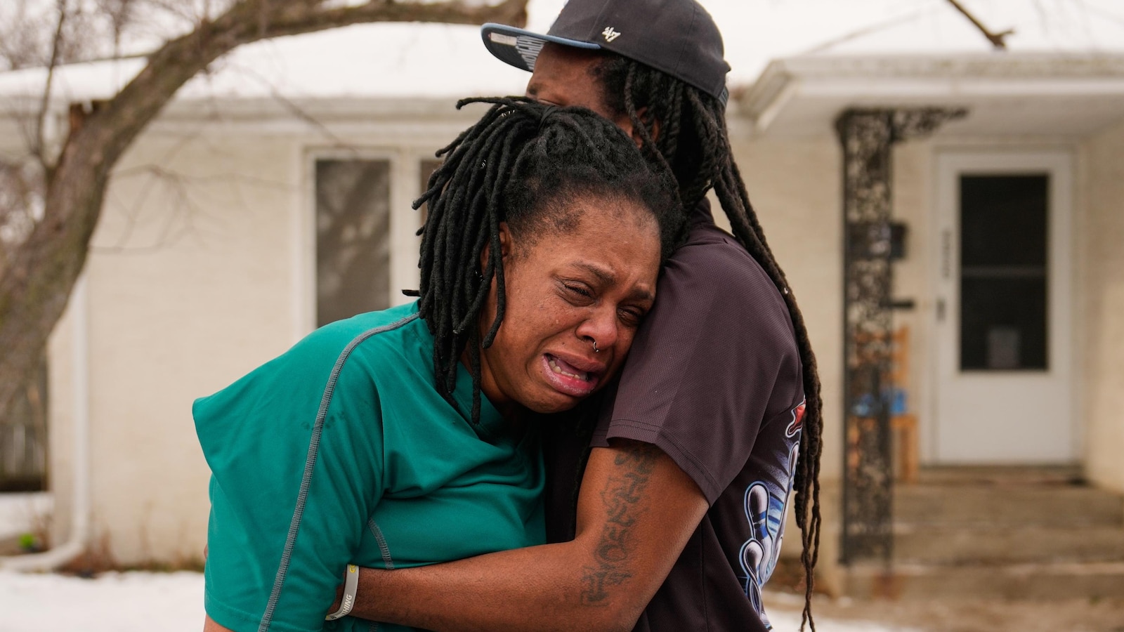 Immigration arrests and tense confrontations in Minneapolis, in photos