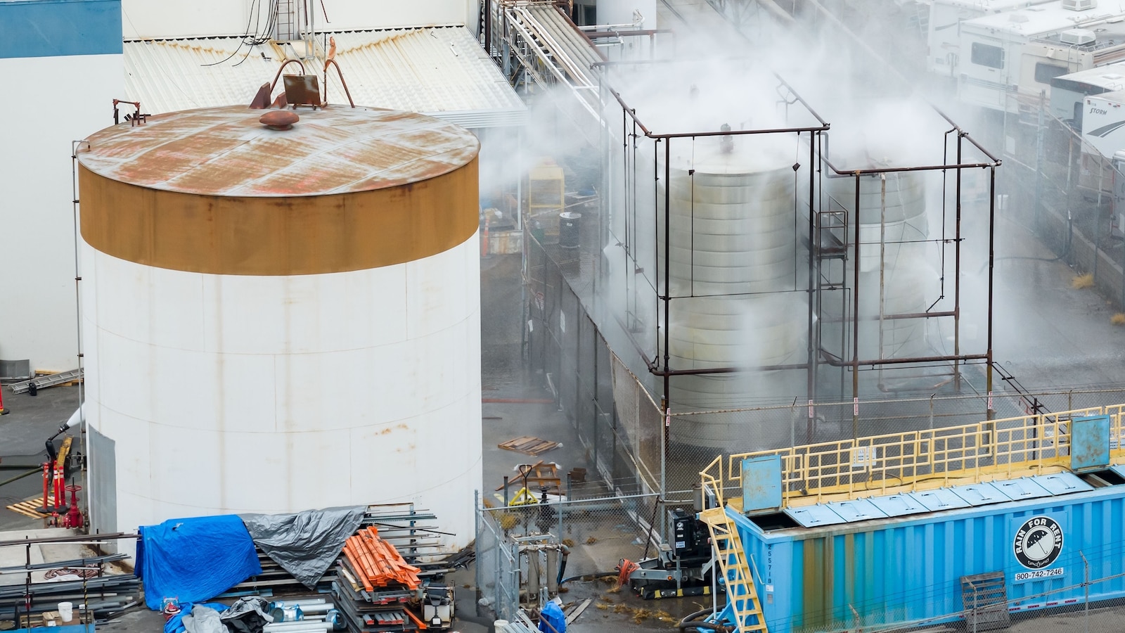 Chemical tank in Southern California no longer under threat of explosion, officials say