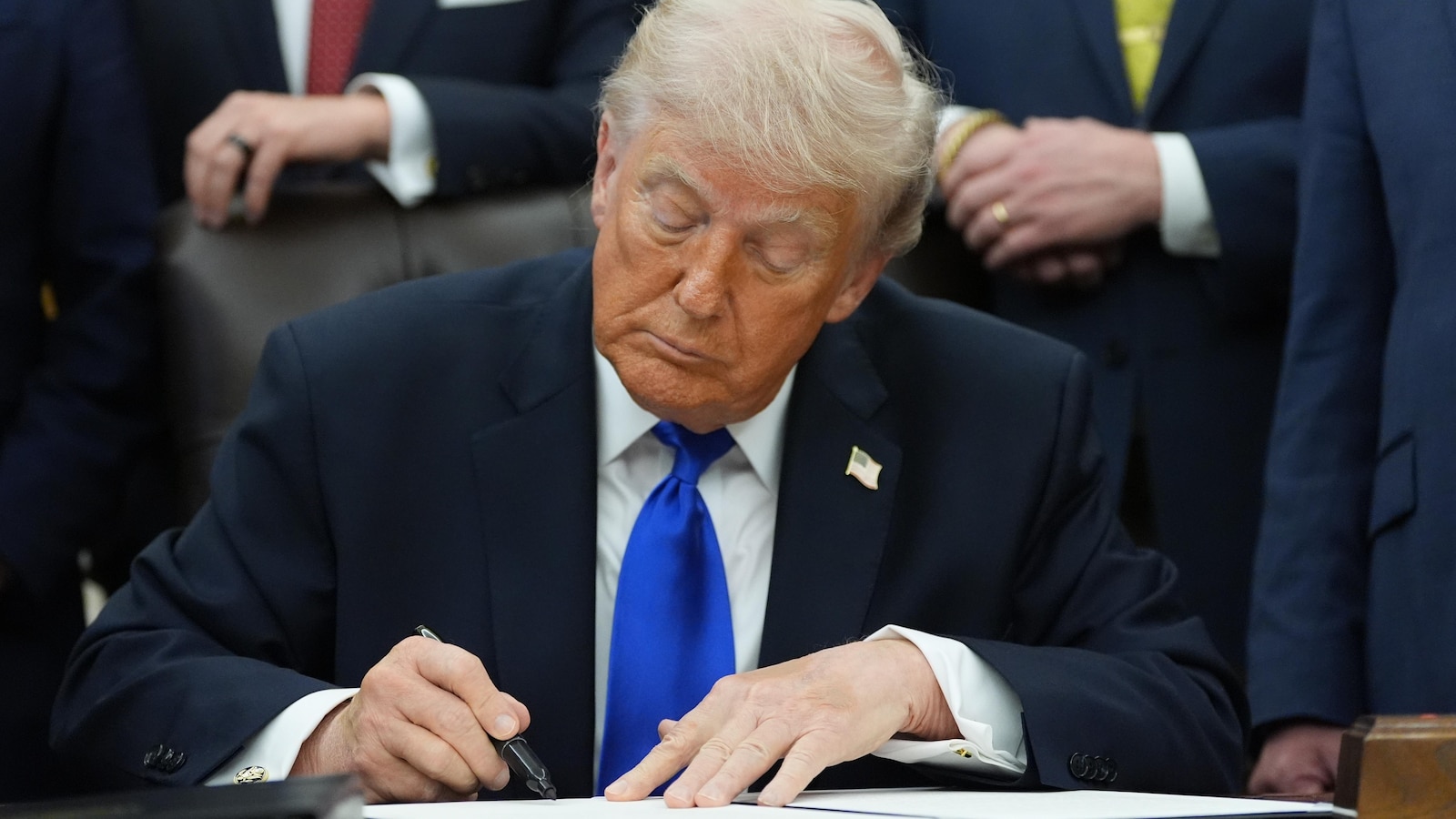Trump says he'll place 25% tariff on autos from EU, accusing bloc of not complying with trade deal