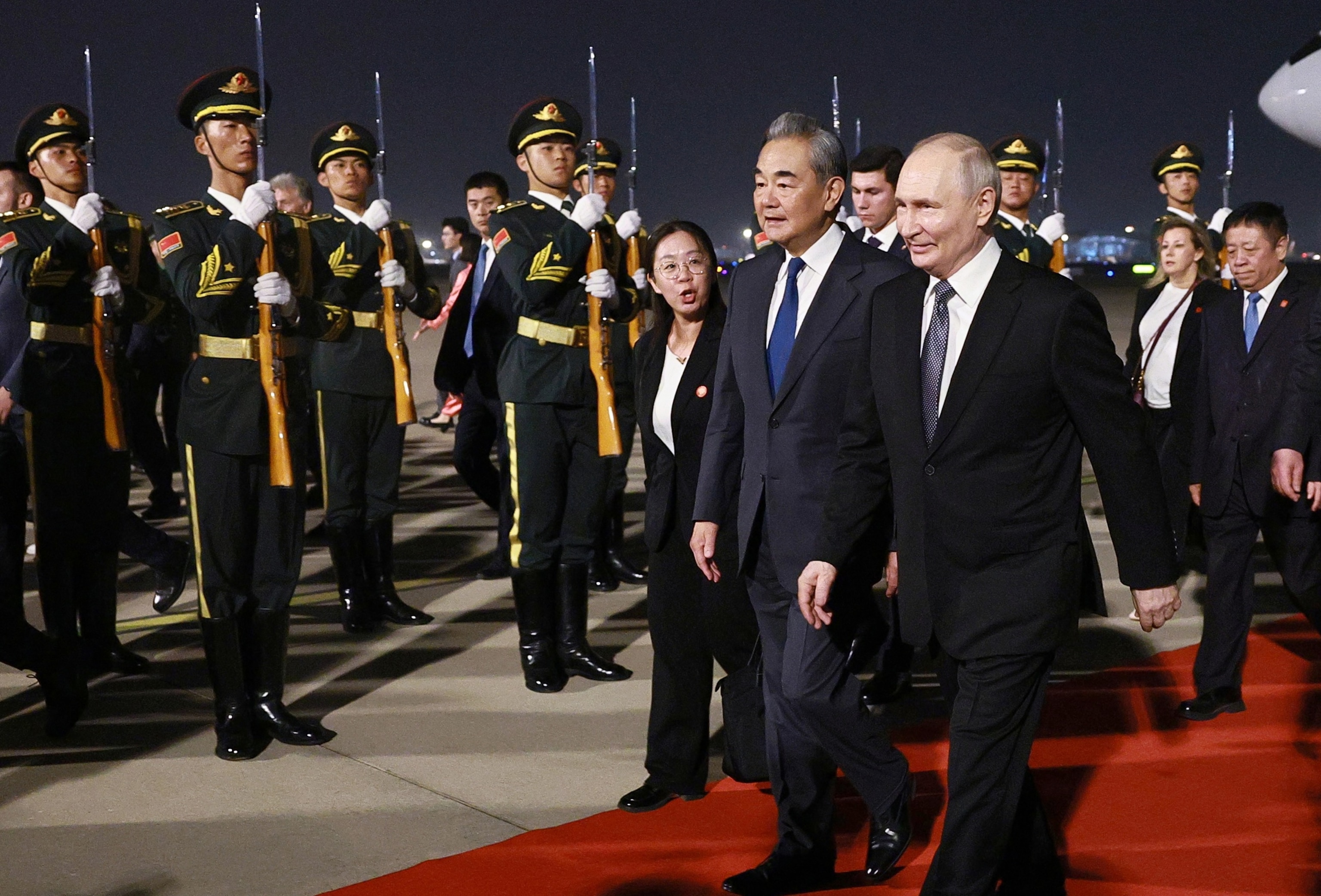 putin-china-5-ap-gmh-260519_1779208382599_hpMain.jpg