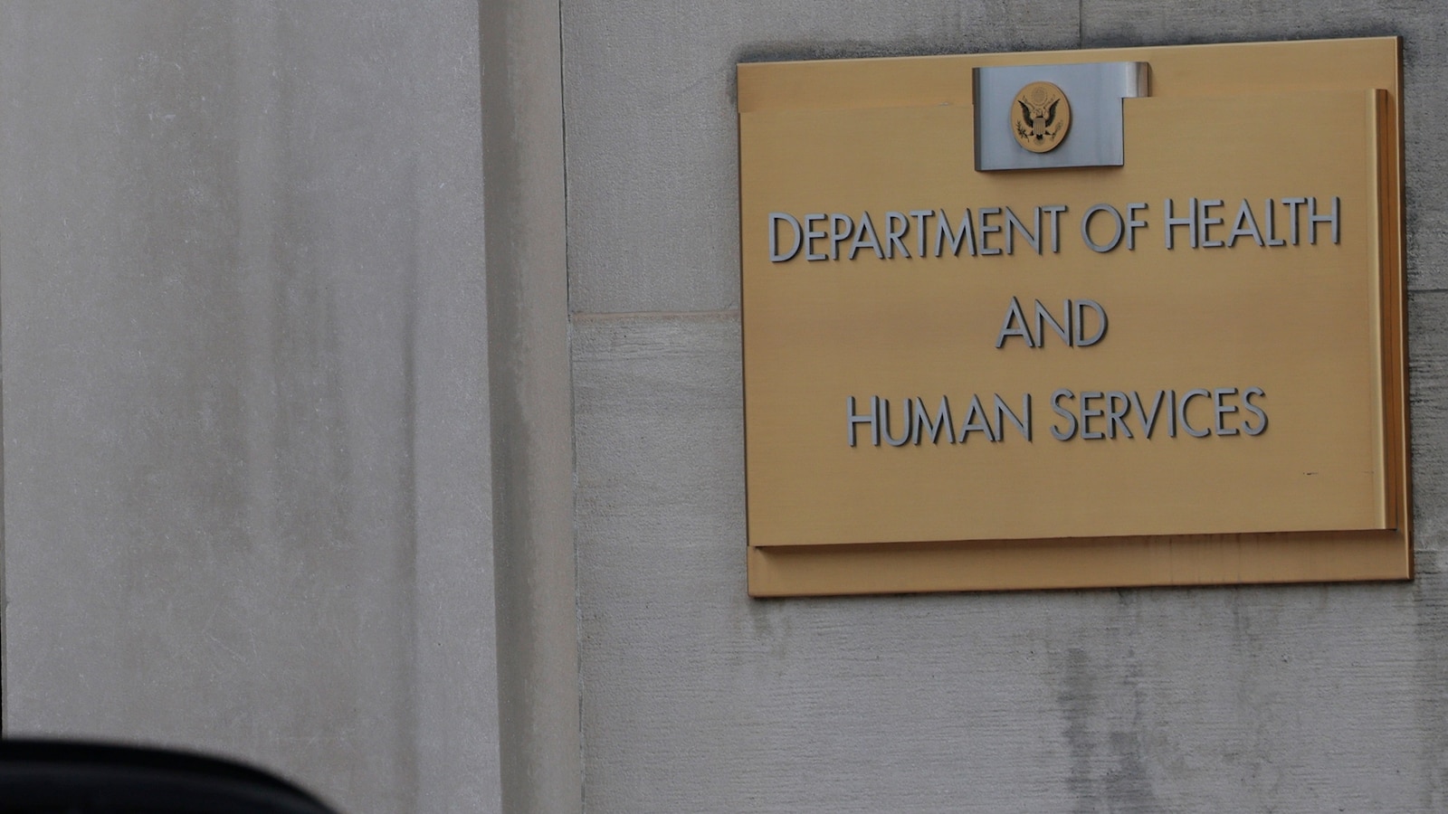 2 Honduran children detained for nearly a year in migrant facility ...