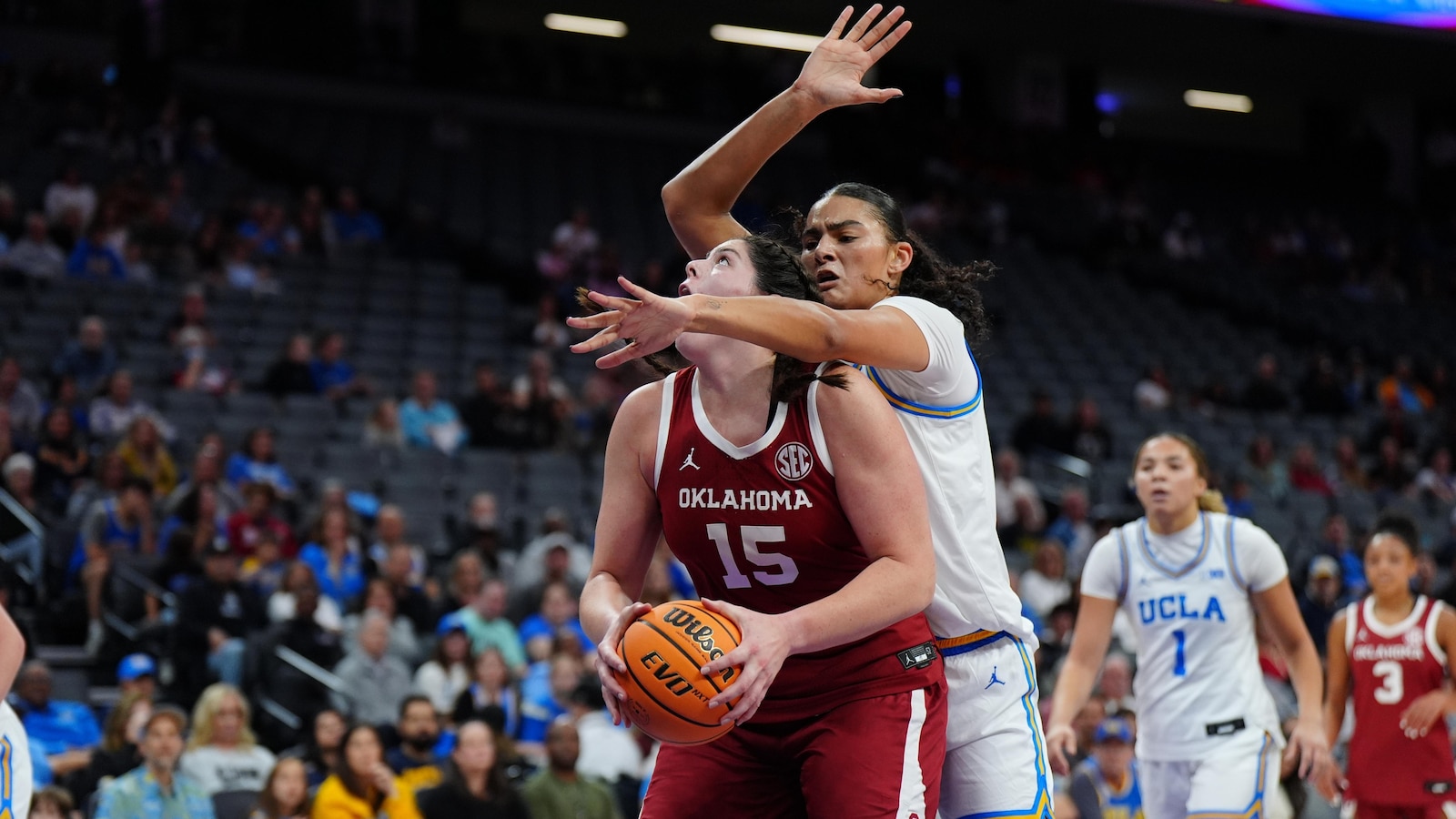 Kneepkens scores 20 points as No. 3 UCLA beats sixth-ranked Oklahoma 73-59