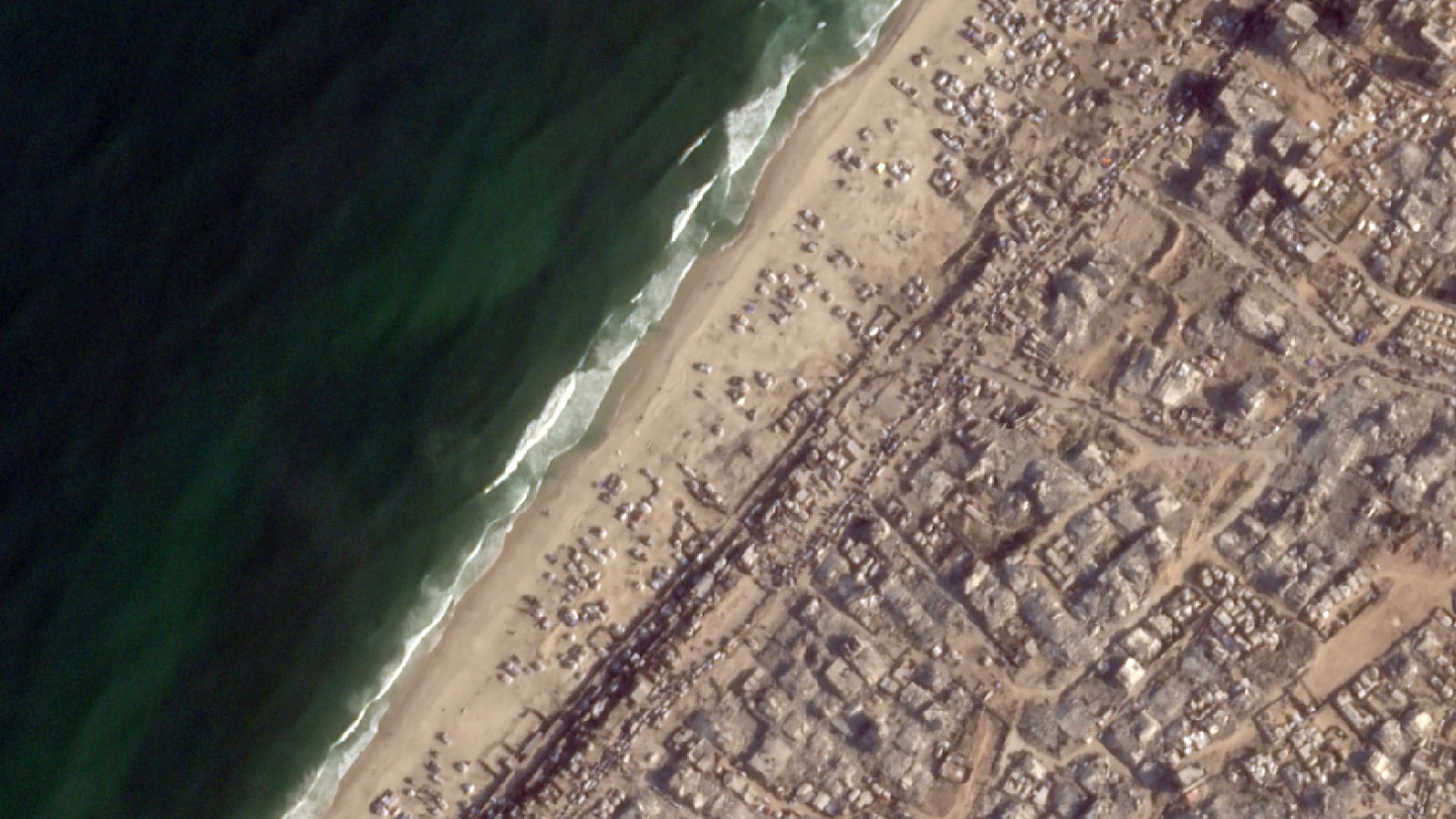 Satellite Imagery Confirms Mass Exodus from Northern Gaza Amid Escalating Ground Offensive
