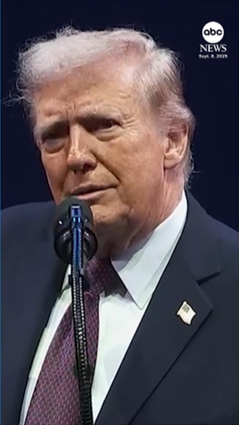 NextImg:Video Trump emphasizes desire to take federal action in Chicago