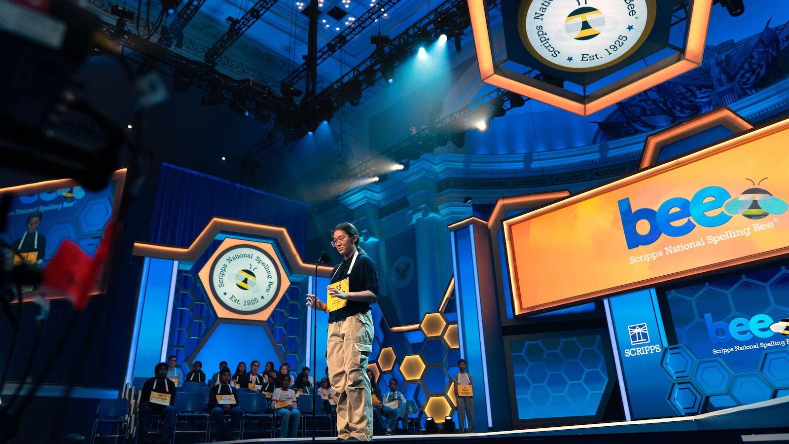 Venue gets mixed reviews as National Spelling Bee returns to DC ahead of White House UFC event  abcnews.com