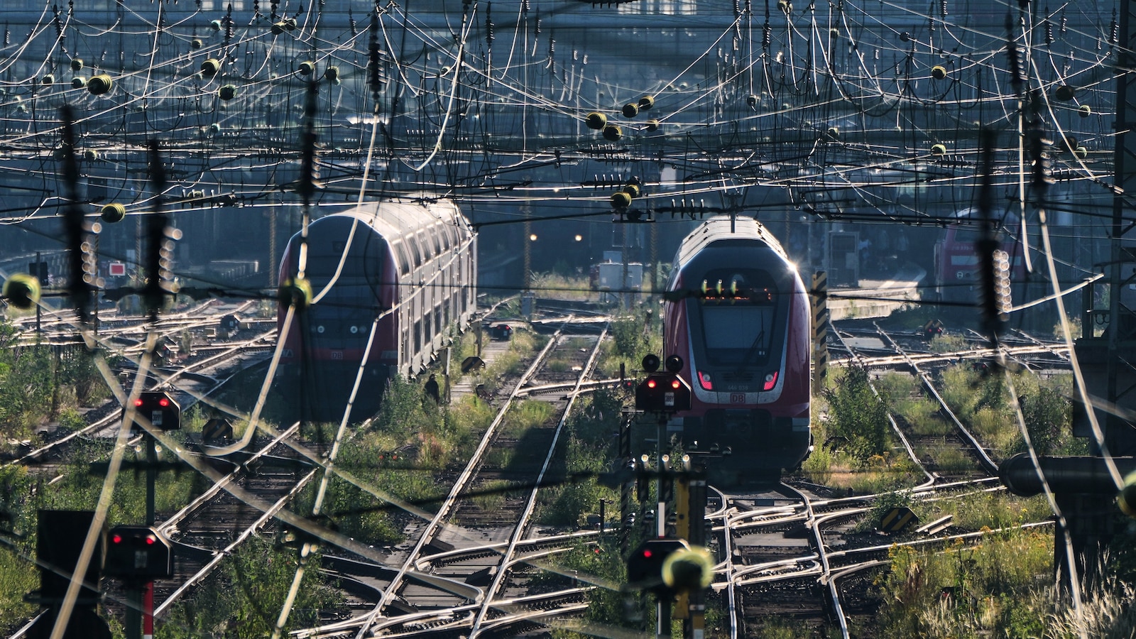 German railway to ban consuming alcohol at all its stations, with some exemptions