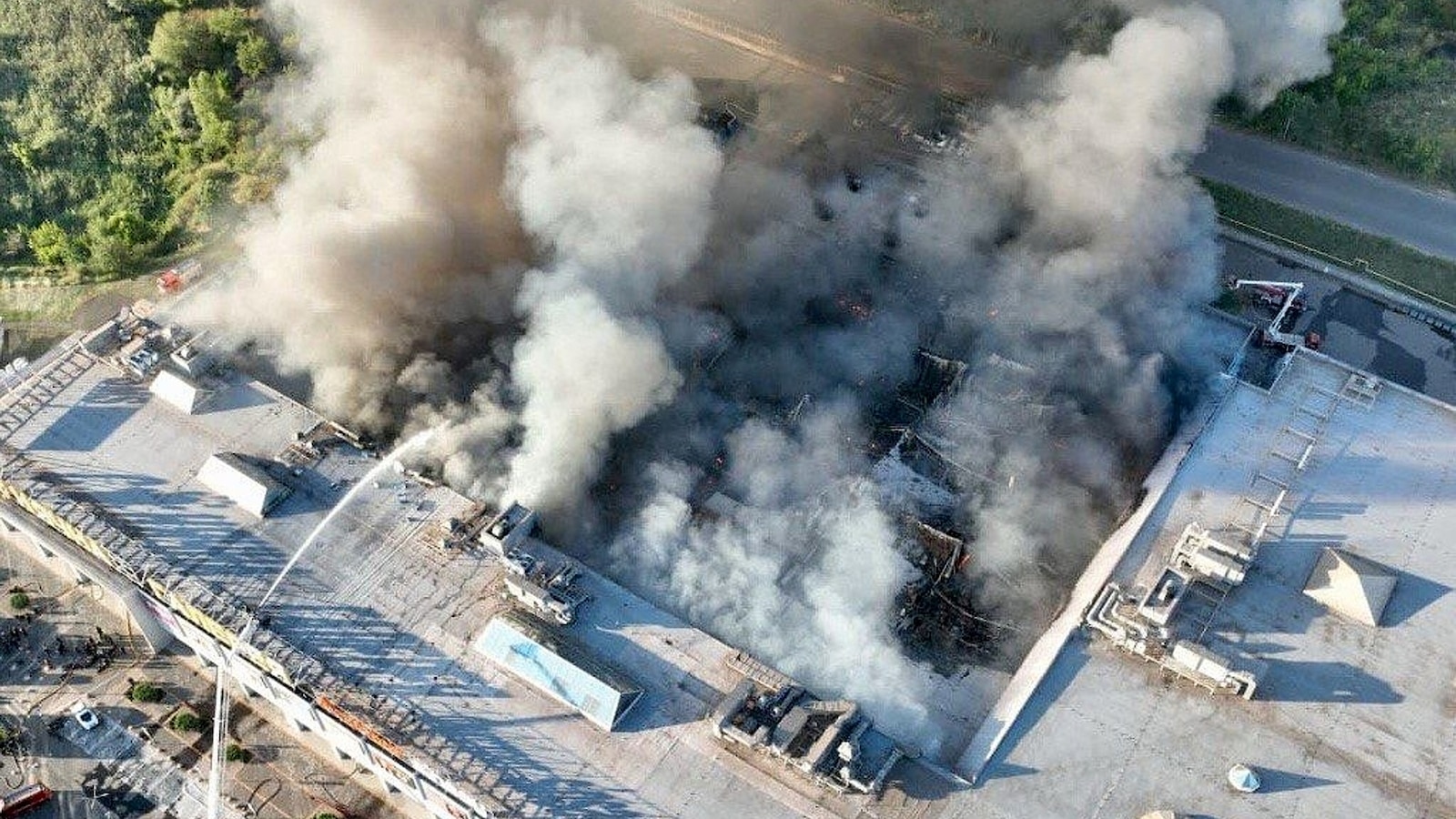 Death toll rises to 16 after Russian drone strike on Ukrainian shopping mall