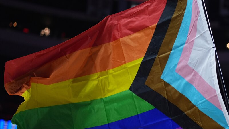 Administration to Relaunch 988 LGBTQ+ Option