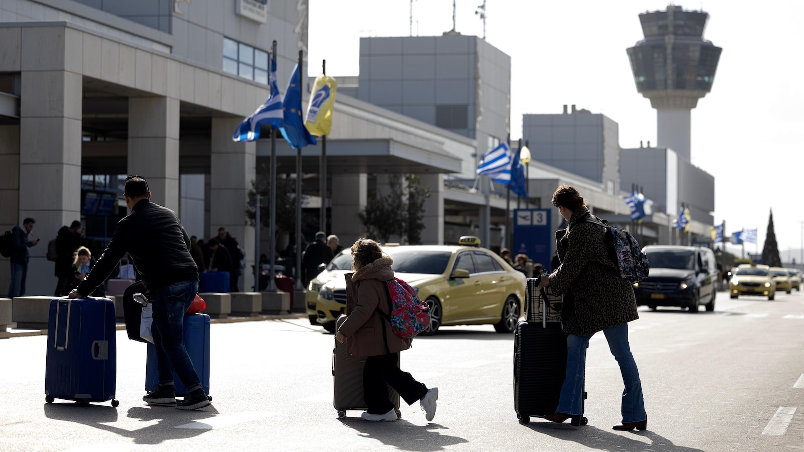 Гърция казва, че повреда на радиото, че приземените полети е малко вероятно да бъде кибератака
