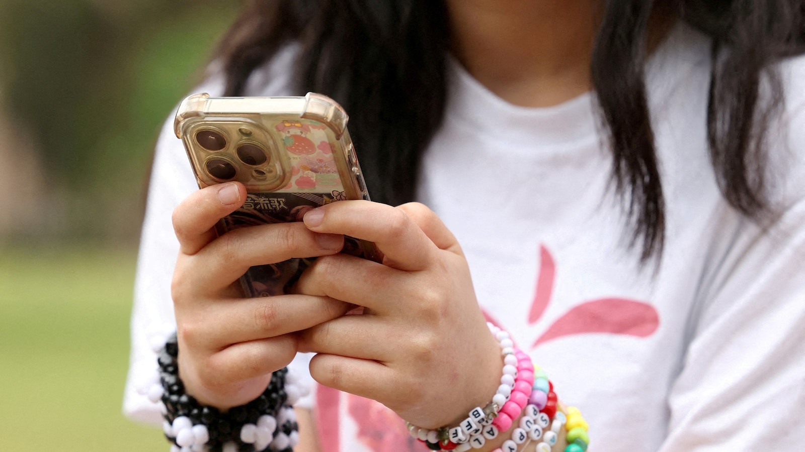 Exquisite Canada Vows To Restrict Social Media For Kids Under 16. Teens Say They'll 'always Find A Way' Abstract Collection Exquisite Canada Vows To Restrict Social Media For Kids Under 16. Teens Say They'll 'always Find A Way' Abstract Collection