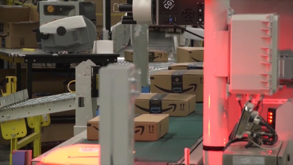 Video What Amazon's cutting of 14,000 jobs means for the economy