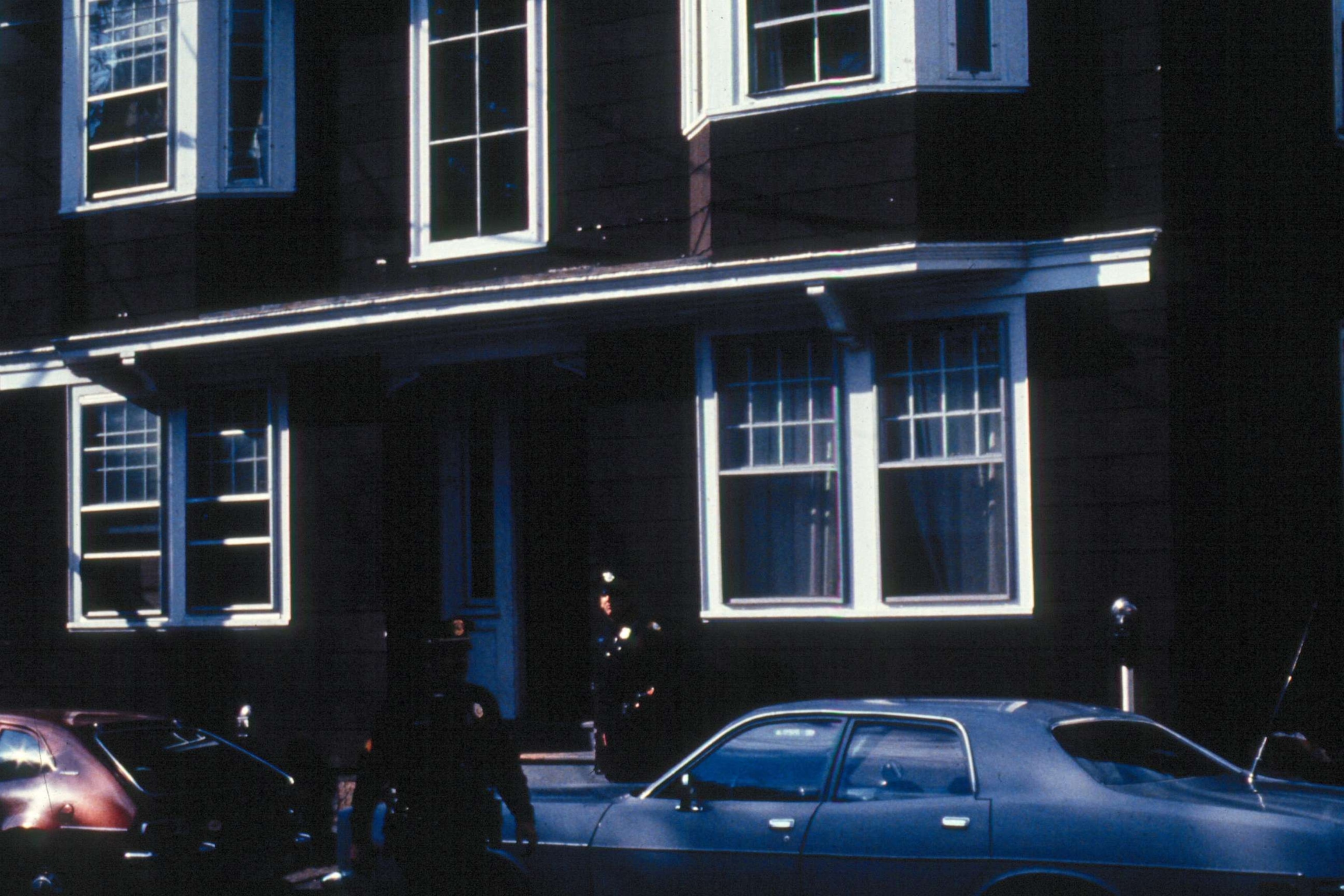 PHOTO: A file photo showing police outside Laura Kempton's apartment building in Portsmouth, N.H.