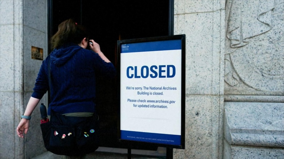 White House Warns Federal Layoffs Possible in Shutdown