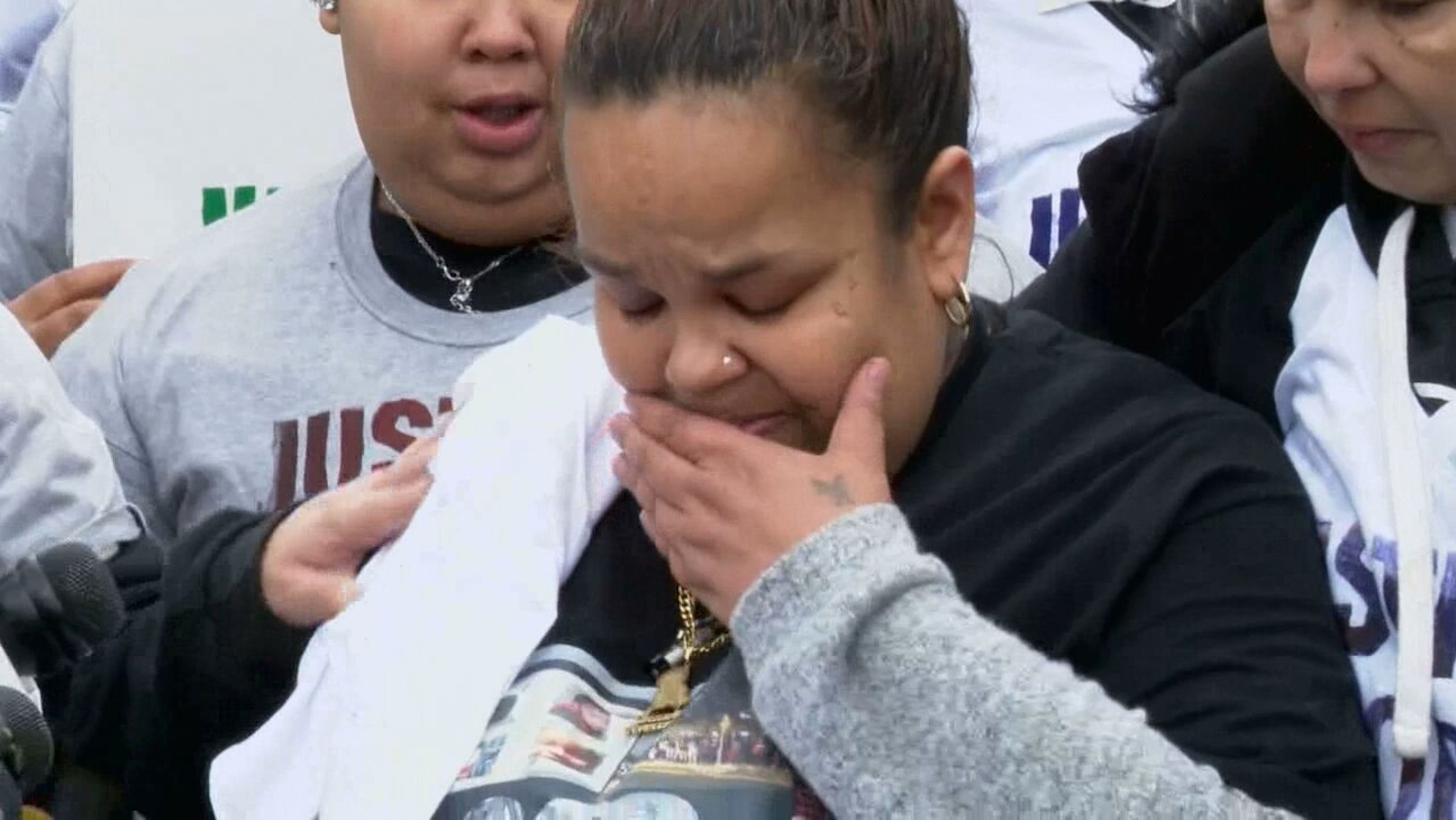 PHOTO: In this screen grab from a video, Megan Reed, mother of Sinzae Reed, speaks to the press on Jan. 1, 2023, in Columbus, Ohio.