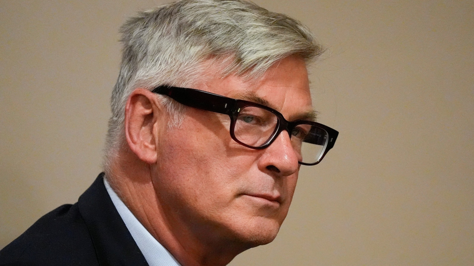 Jury selected as Alec Baldwin goes on trial over deadly 'Rust' shooting ...