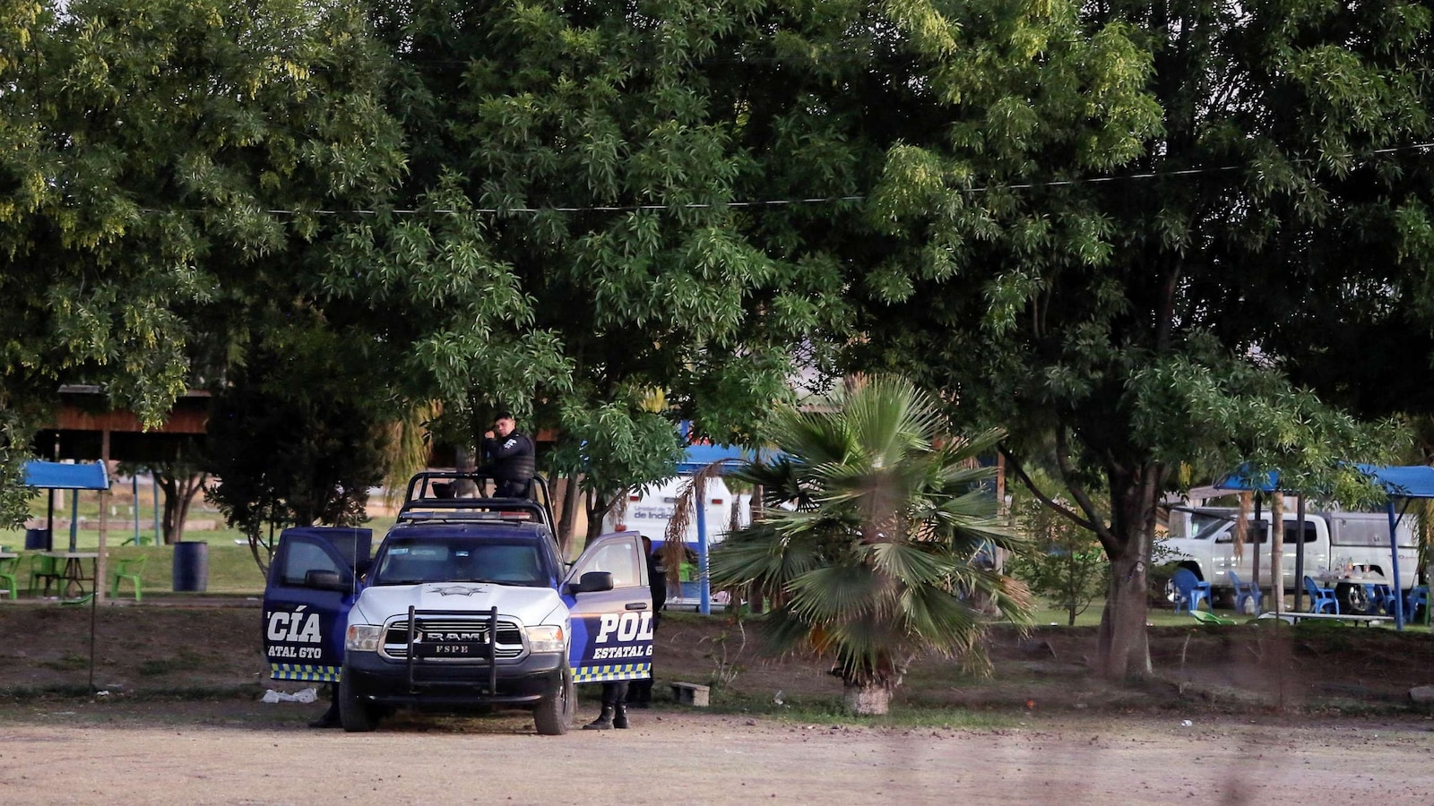 7 dead, including child, after gunmen storm Mexican resort ABC News