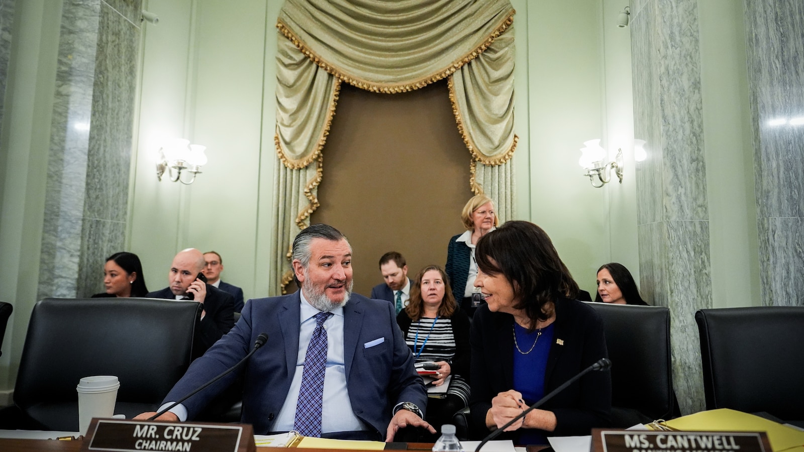 In NIL stalemate, Cruz insists new $48M cap would be a hard cap. SEC, Big Ten not convinced