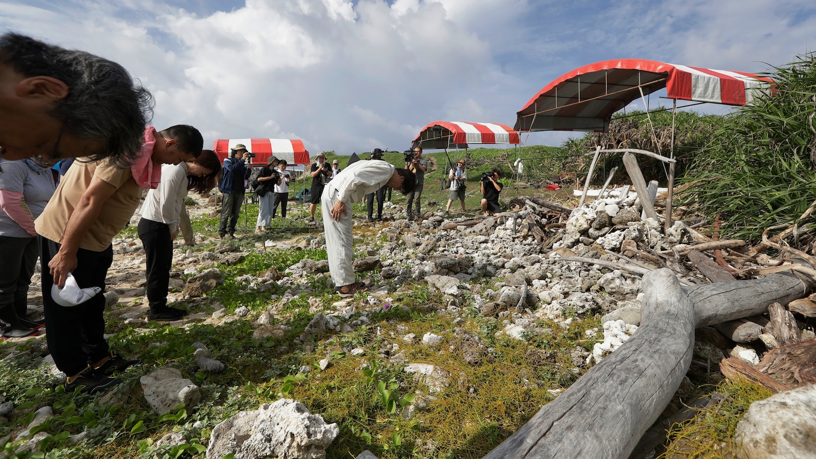 An excavation in Taiwan searches for remains of Japanese soldiers lost in WWII ship sinking An excavation in Taiwan searches for remains of Japanese soldiers lost in WWII ship sinking