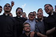 Pope Leo XIV Reactions Americans Global Leaders Cheer For Chicago 