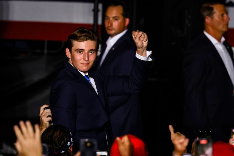 Donald Trump's Gen Z son, Barron, is serving as his unofficial podcast  adviser - ABC News