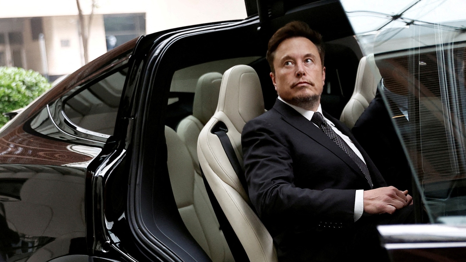 Tesla stock has plummeted this year. Will the company recover? - ABC News