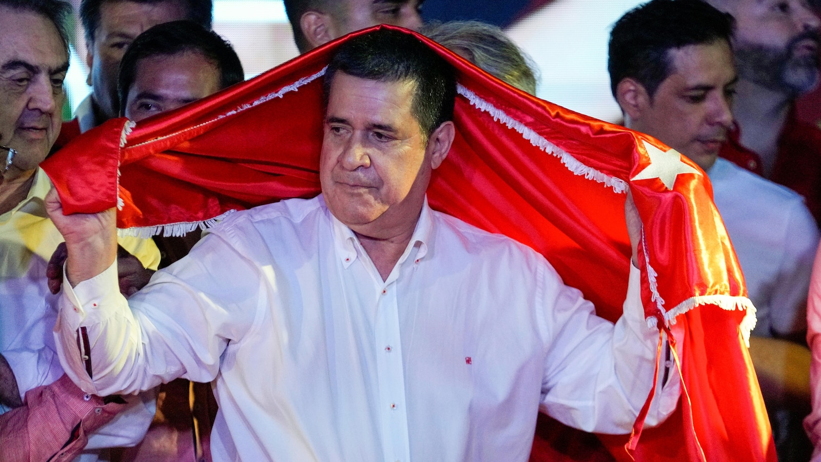  Furious over sanctions against former president, Paraguay says it wants the US ambassador to leave