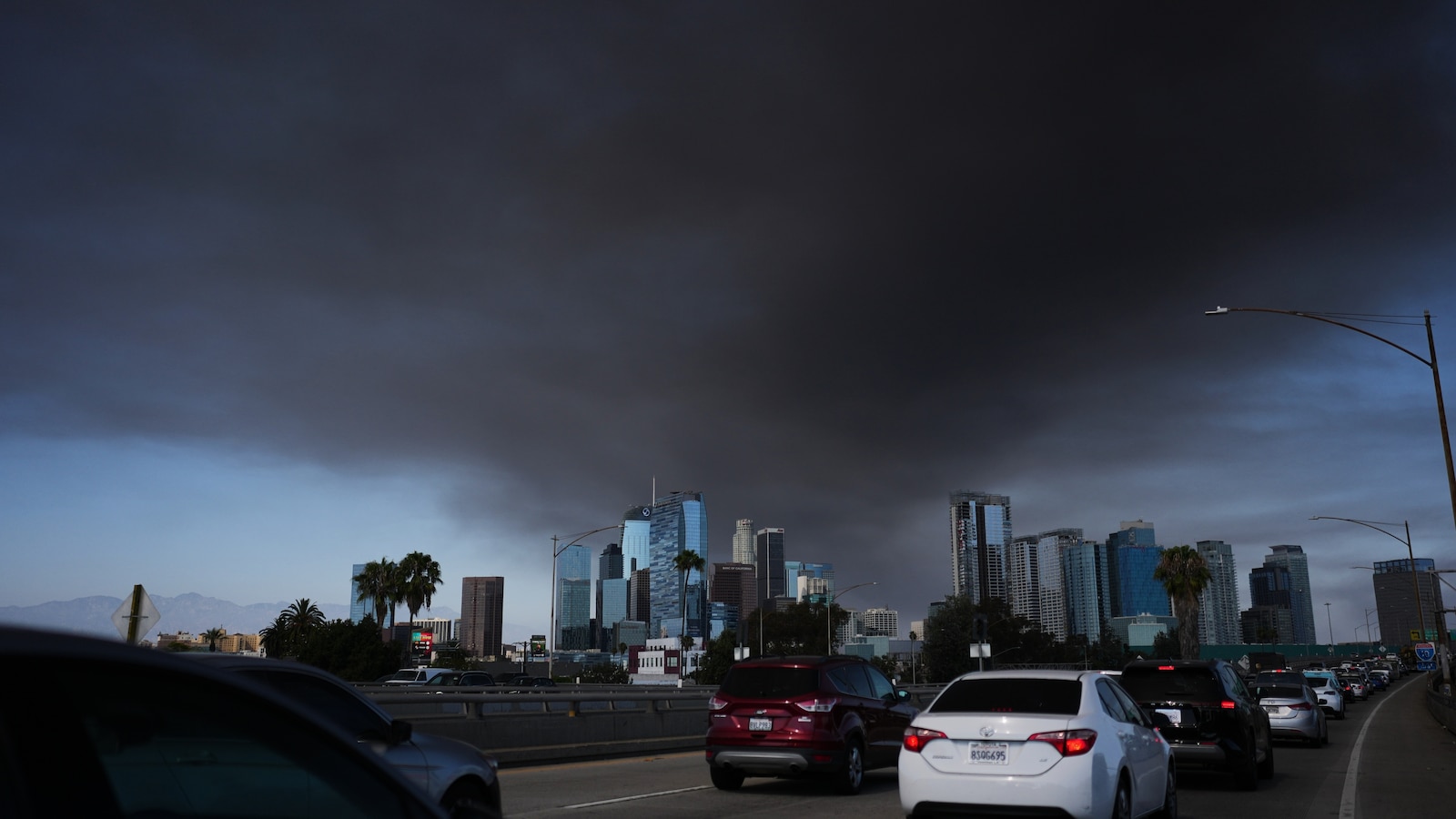  LA Mayor Bass declares emergency to secure resources to help fight warehouse fire