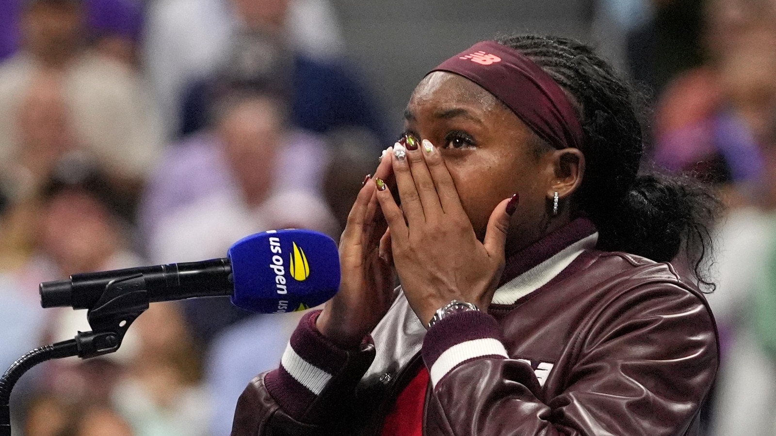 Coco Gauff Advances US Open Third Round Amid Serve Challenges