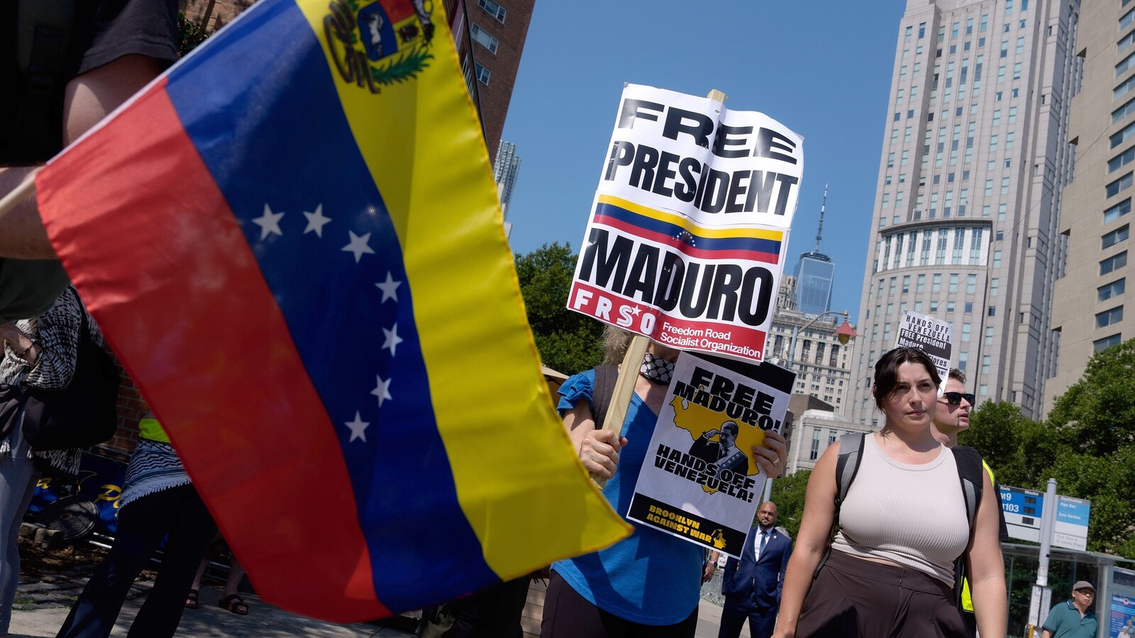 Federal prosecutors and defense lawyers for ousted Venezuelan President Nicolás Maduro and his wife Cilia Flores are seeking a June 2027 trial date in their nar