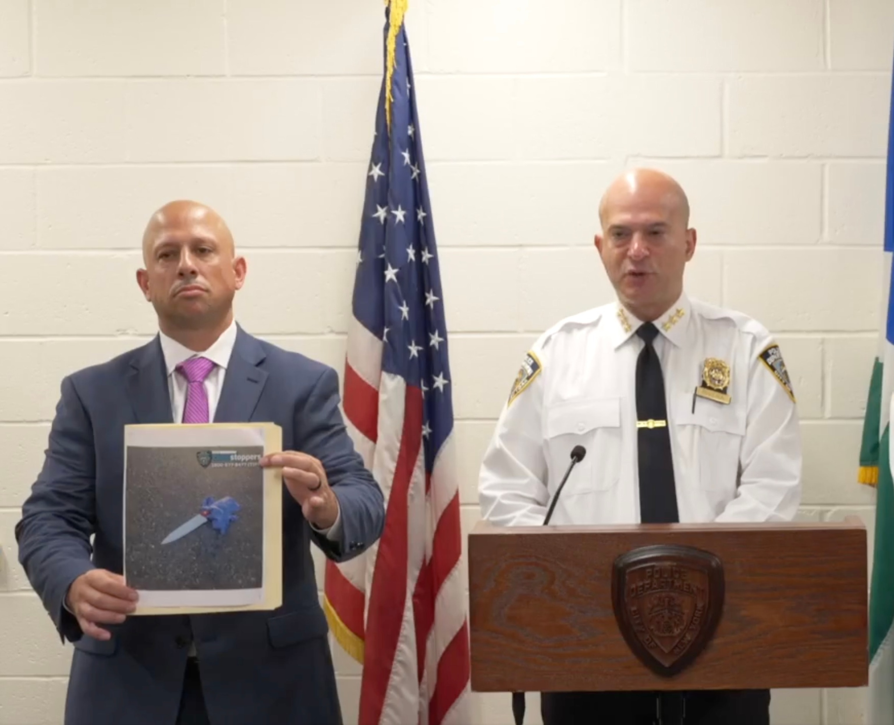 PHOTO: New York City police display a butcher knife at a news conference, September 7, 2025, allegedly used by a man to attack an officer at a Brooklyn police precinct before several officers fatally shot him on a nearby street.