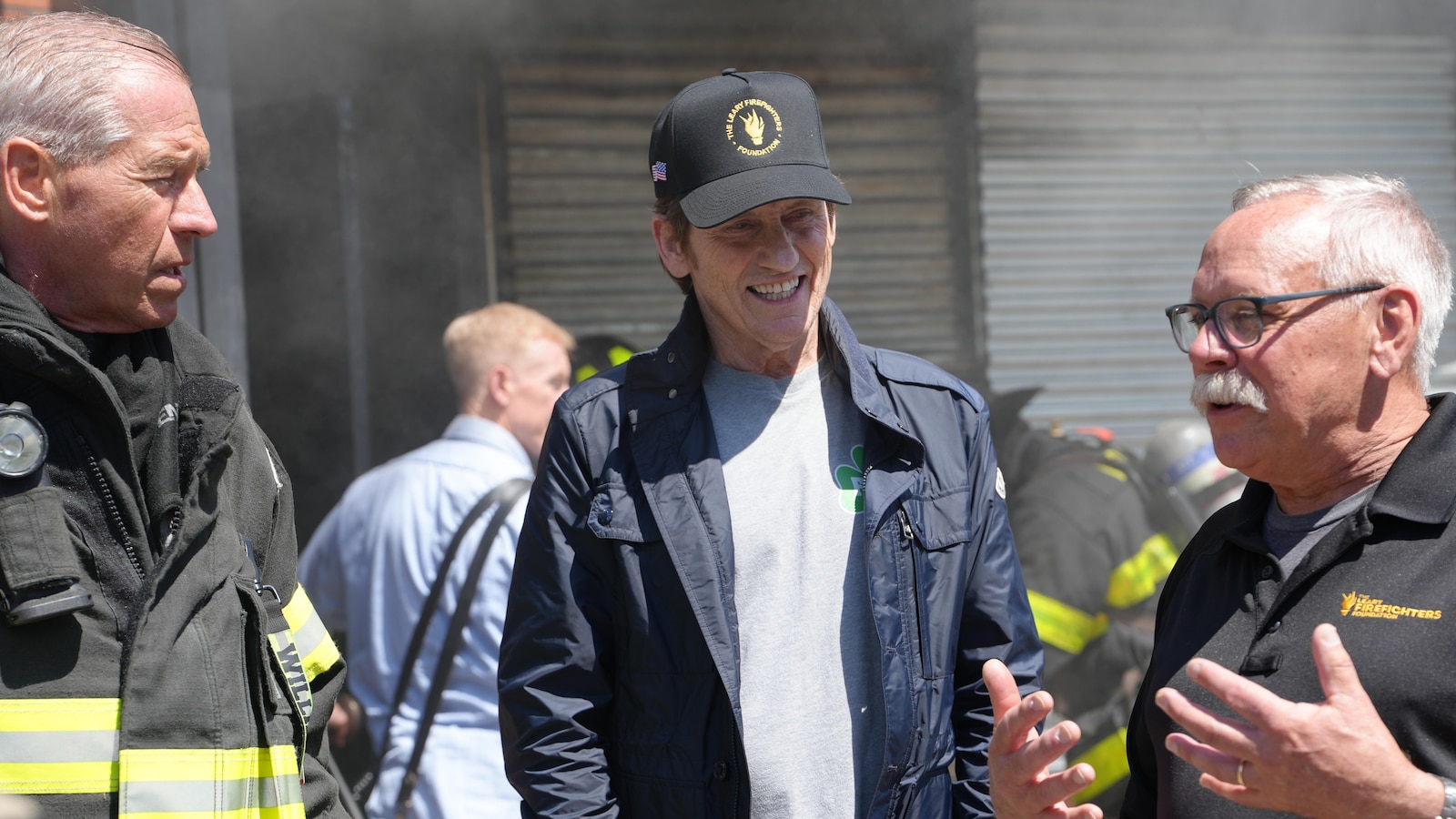  Denis Leary’s ‘crazy idea’ puts civilians through FDNY training to raise funds