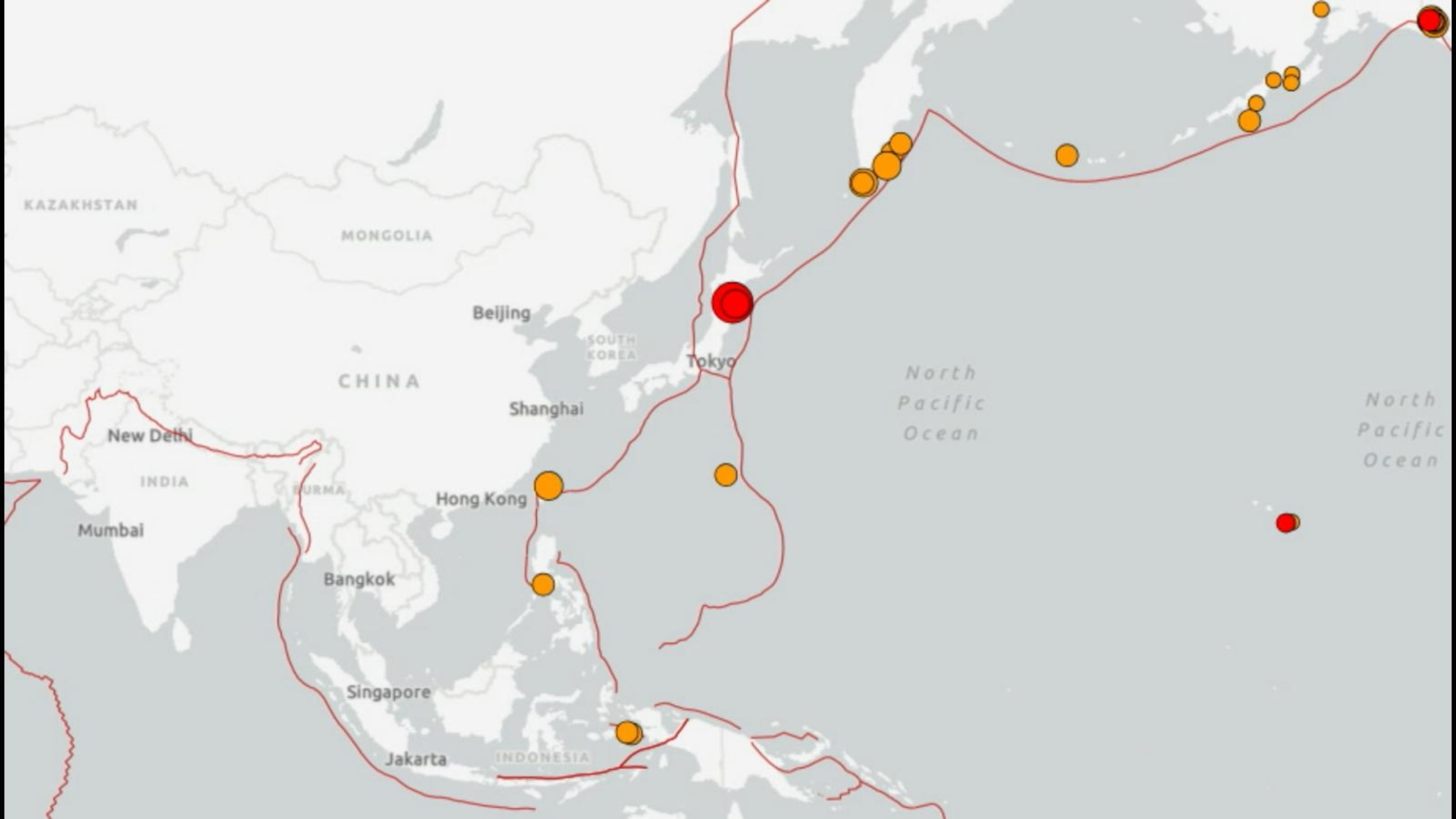 Video Tsunami warning issued in Japan after 7.6 magnitude quake