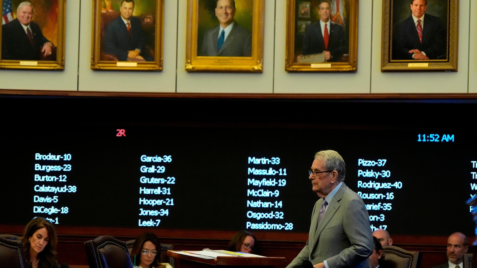 Florida legislature approves new congressional map intended to boost Republicans in midterms