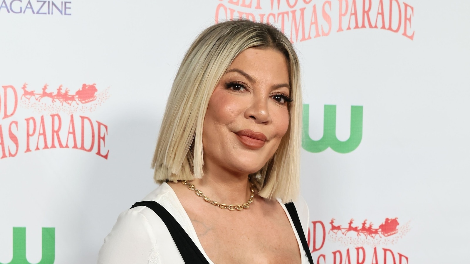 Tori Spelling and several children involved in car crash in California
