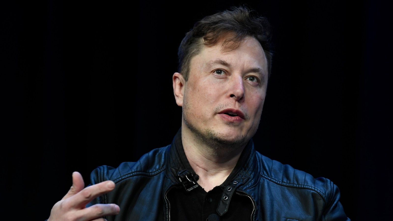 Lebanon licenses Elon Musk’s Starlink for satellite internet services