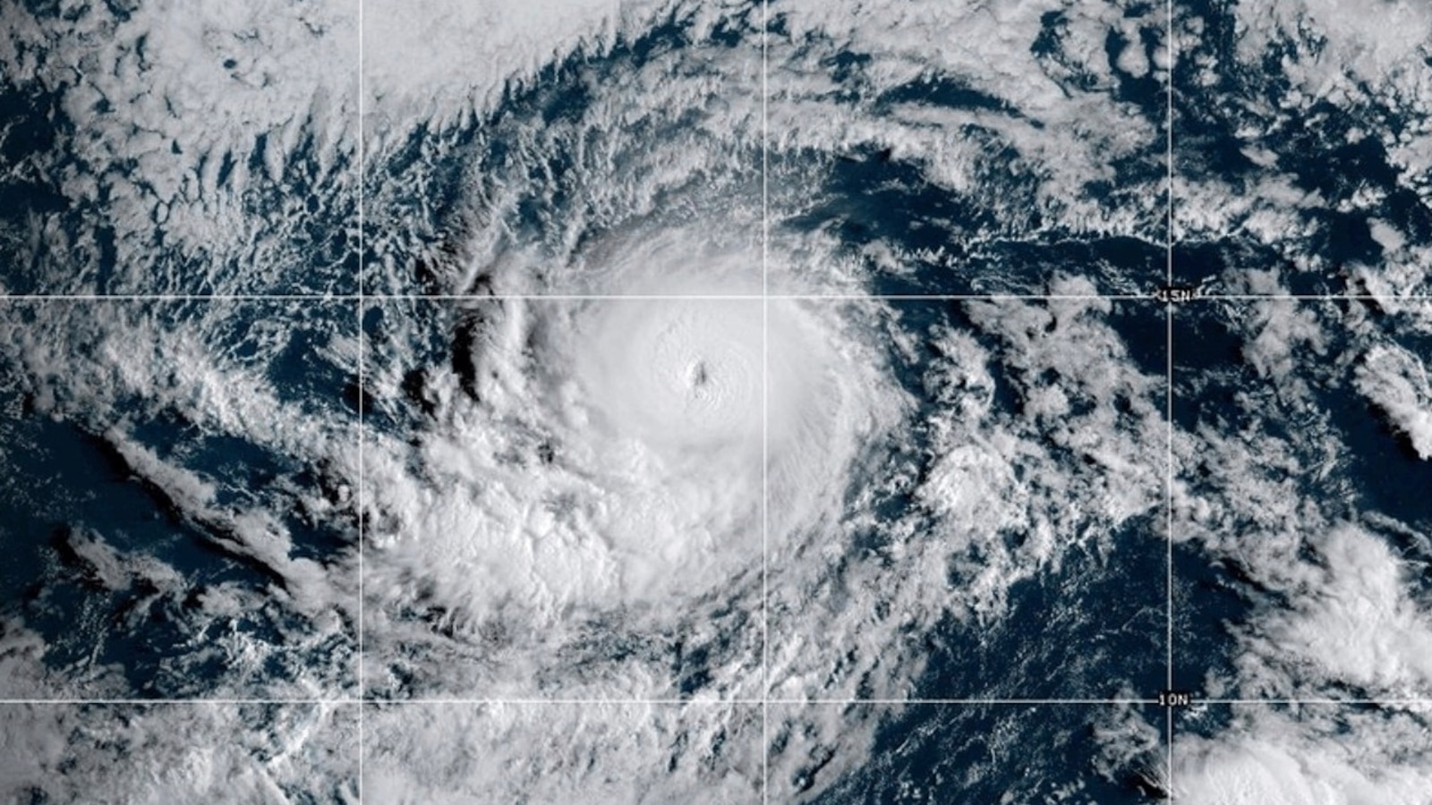 Hawaii Braces for Tropical Storm Kiko as High Surf Arrives, Winds Expected Monday