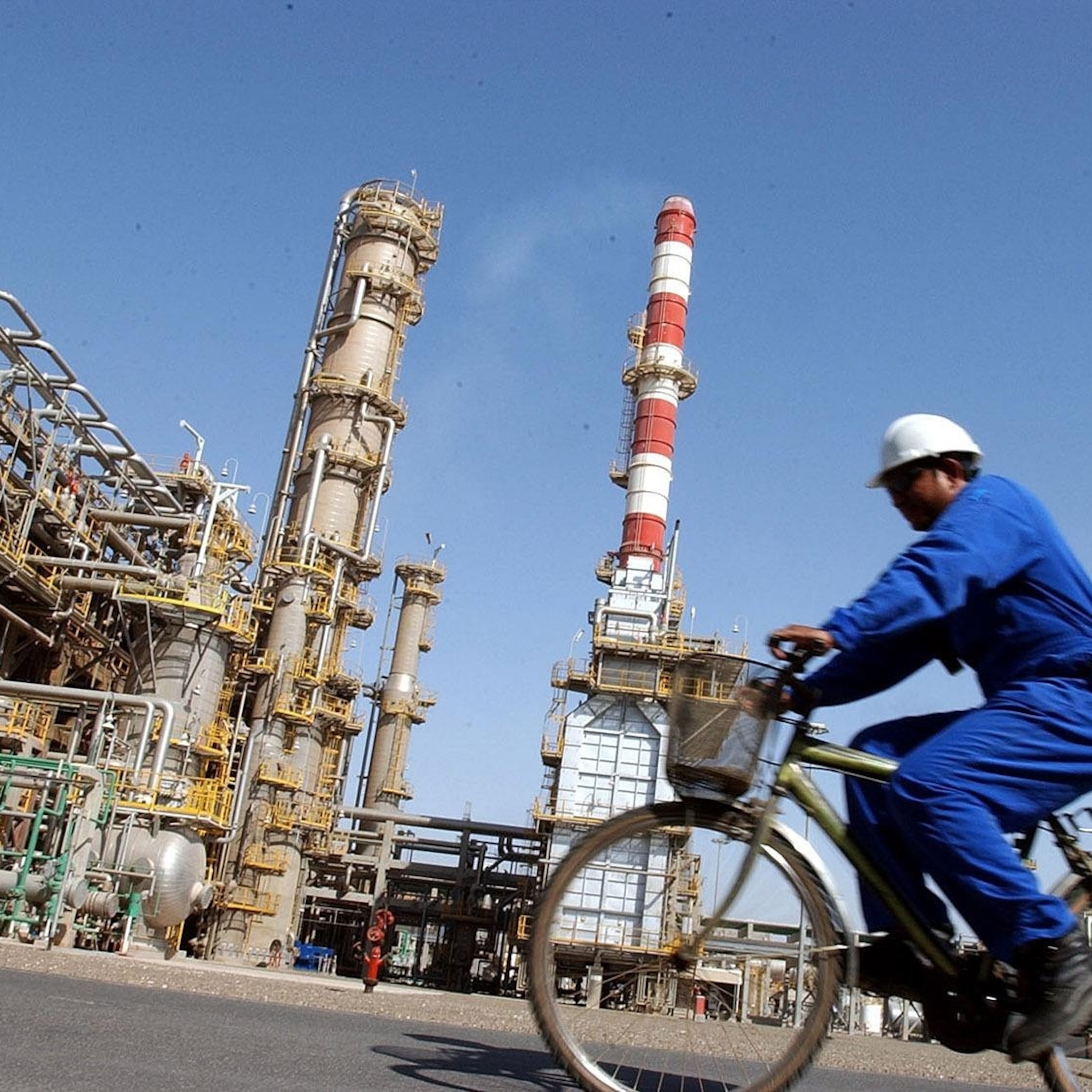Brent Crude Surges 5.7% to $114.28 as Strait of Hormuz Crisis Drives Global Oil Shock — image 5