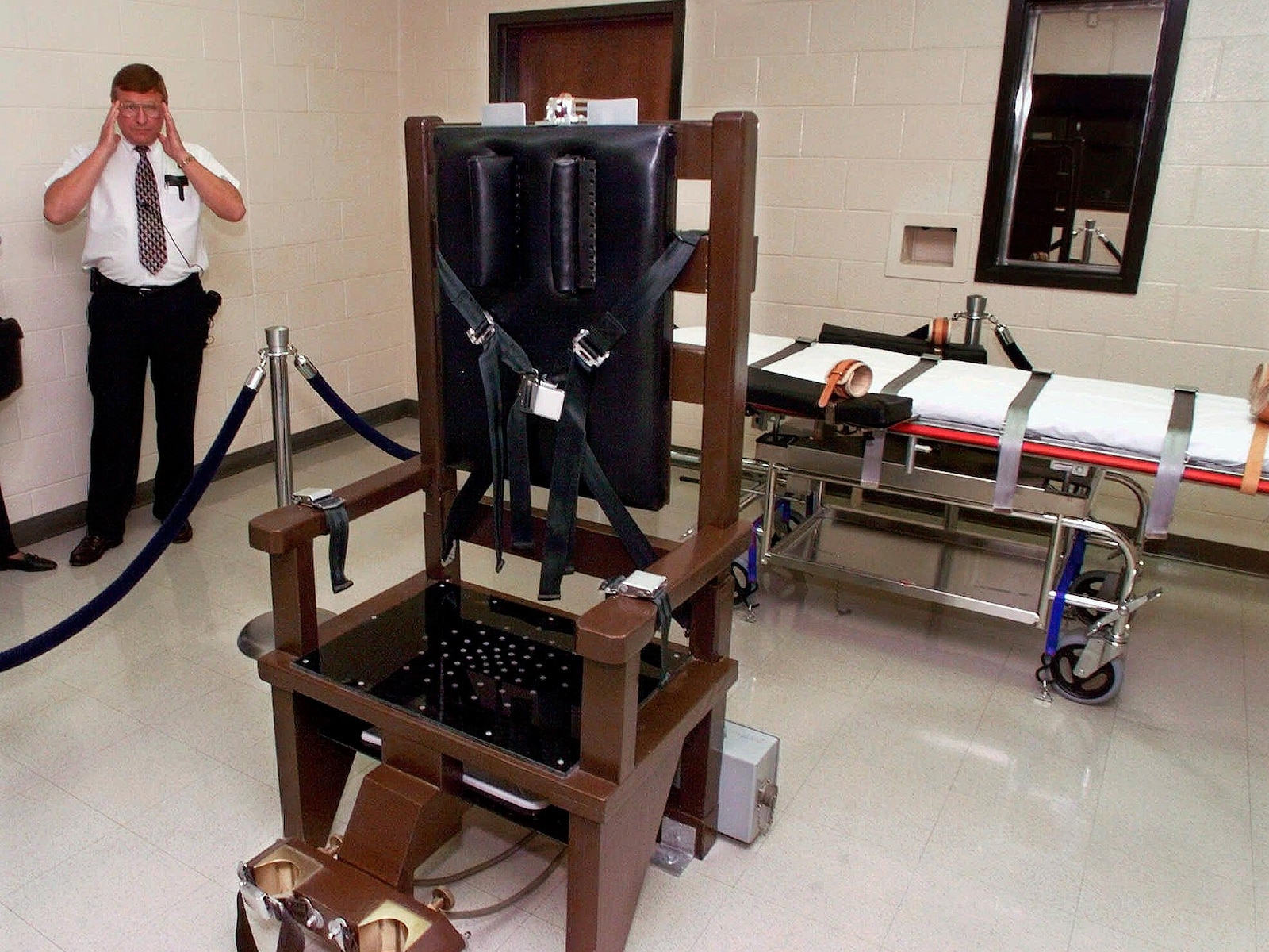 Tennessee high court blocks order allowing media witnesses to view more parts of executions