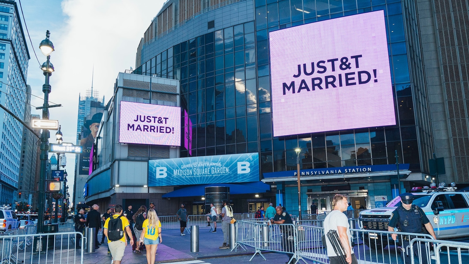 What Donna Kelce, celeb guests have said about Travis Kelce, Taylor Swift's wedding