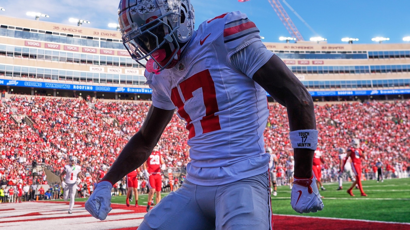 Ohio State Prepares Healthy Roster for Key Big Ten Road Game at Wisconsin