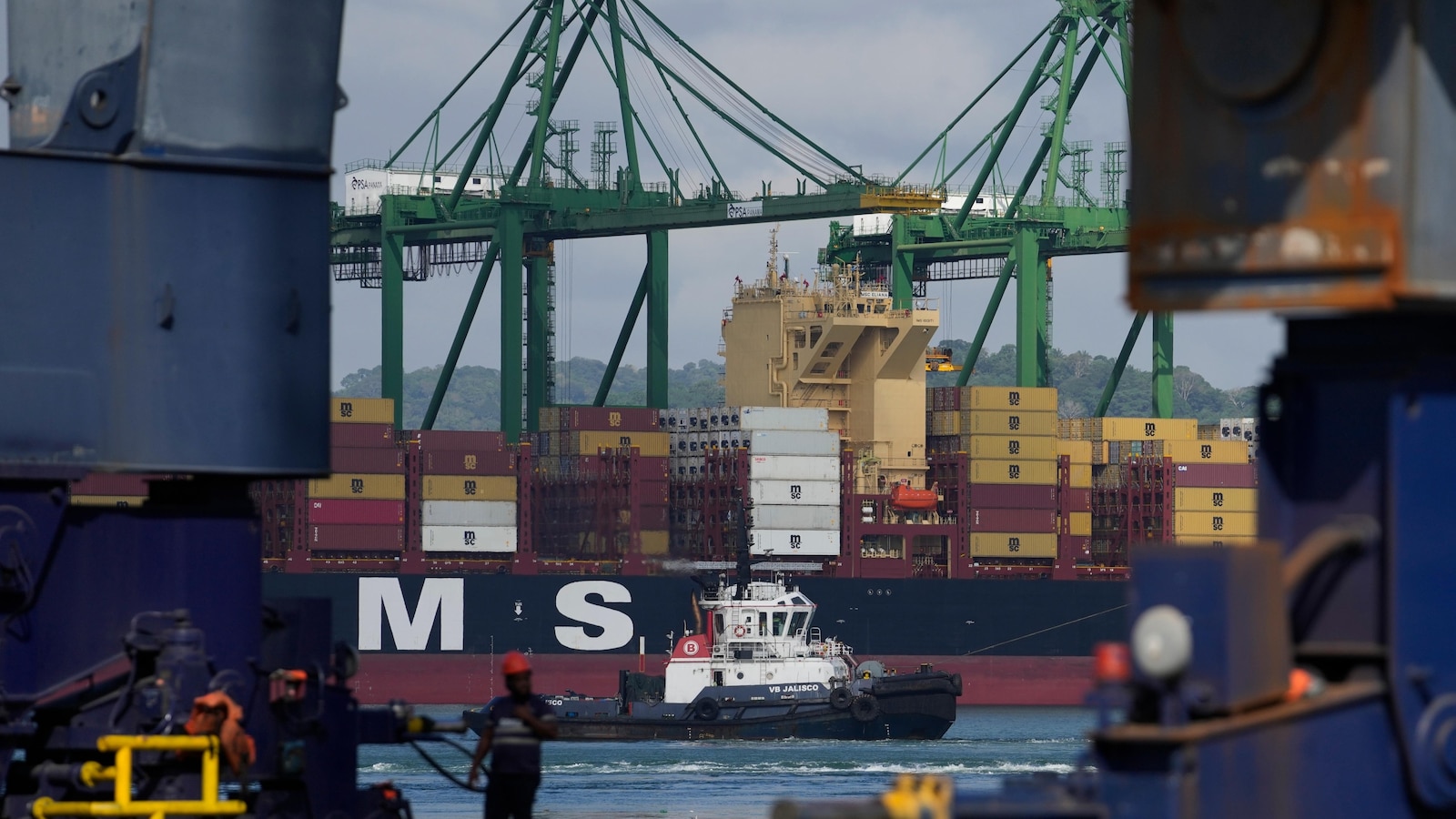 China calls US hypocritical for expressing concern over Panama's sovereignty