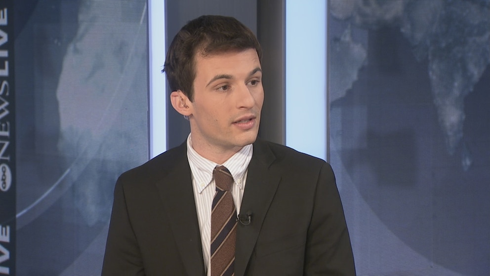 WATCH:  Parkland shooting survivor reacts to Brown University shooting