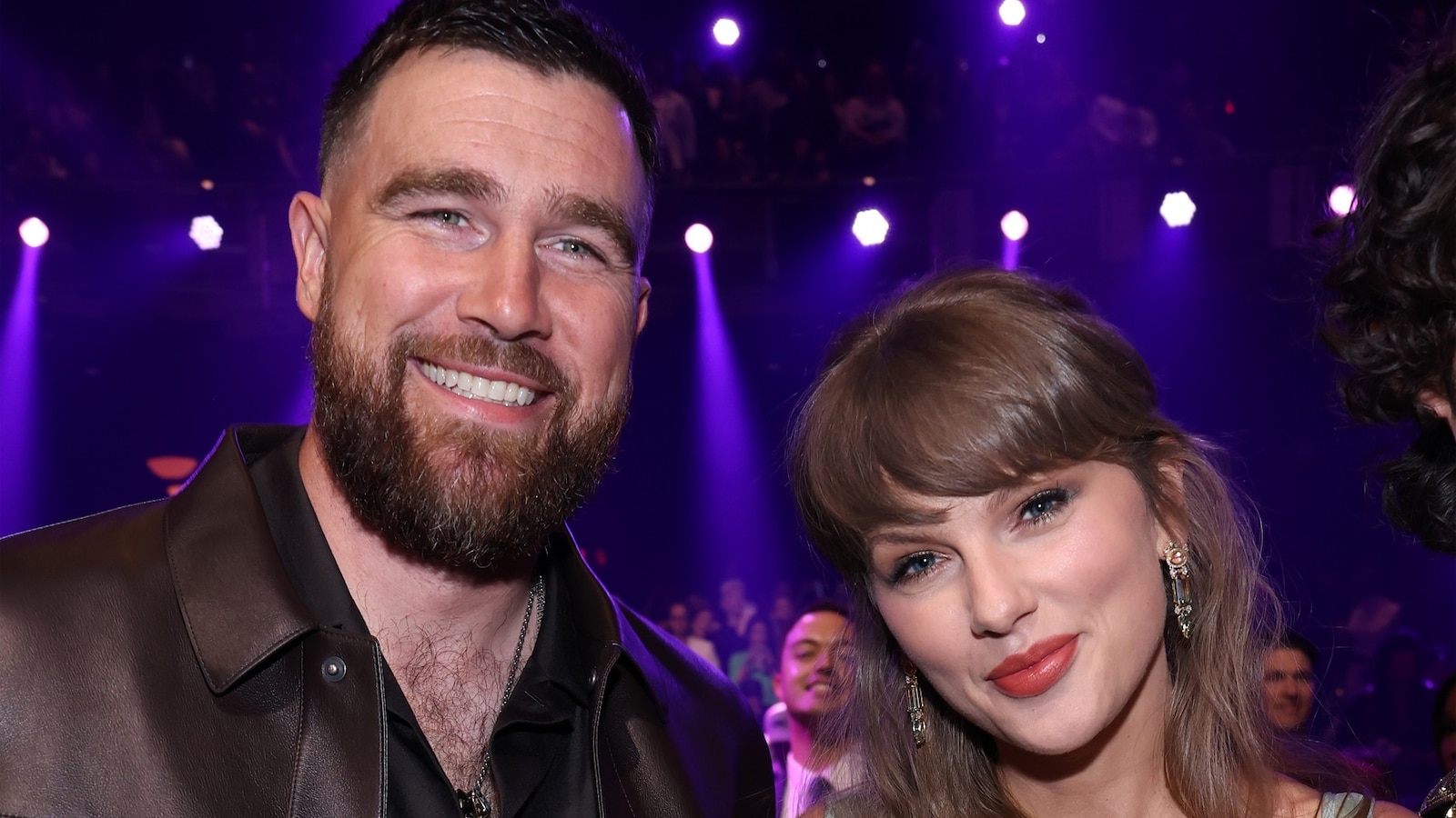 Taylor Swift, Travis Kelce attend iHeartRadio Music Awards - ABC News