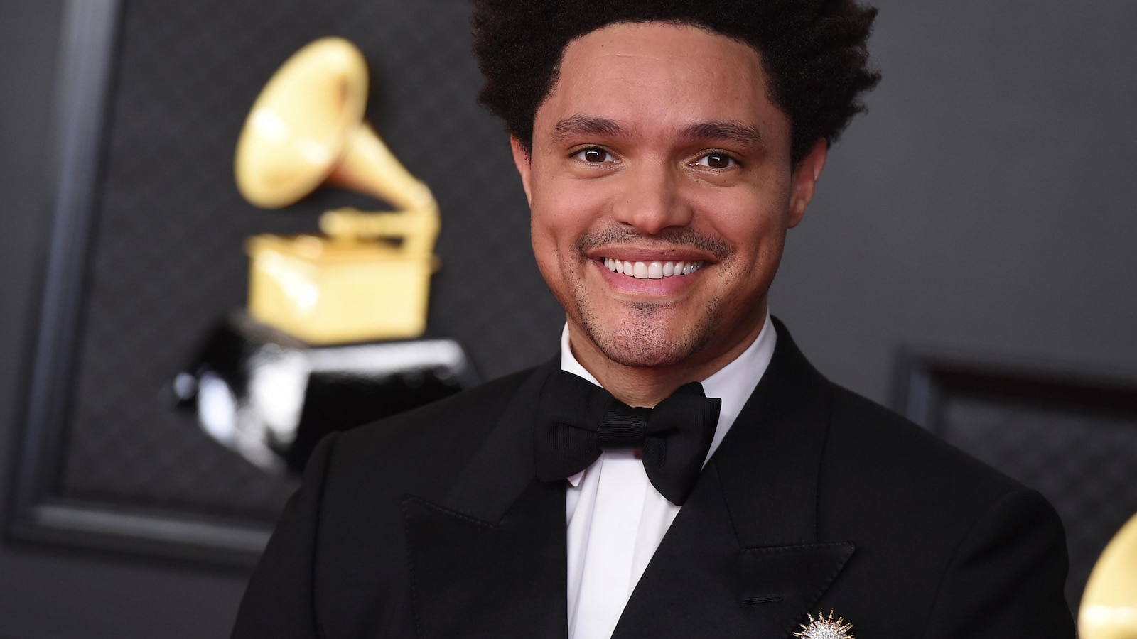 Trevor Noah zal voor de zesde en laatste keer gastheer zijn van de Grammy’s