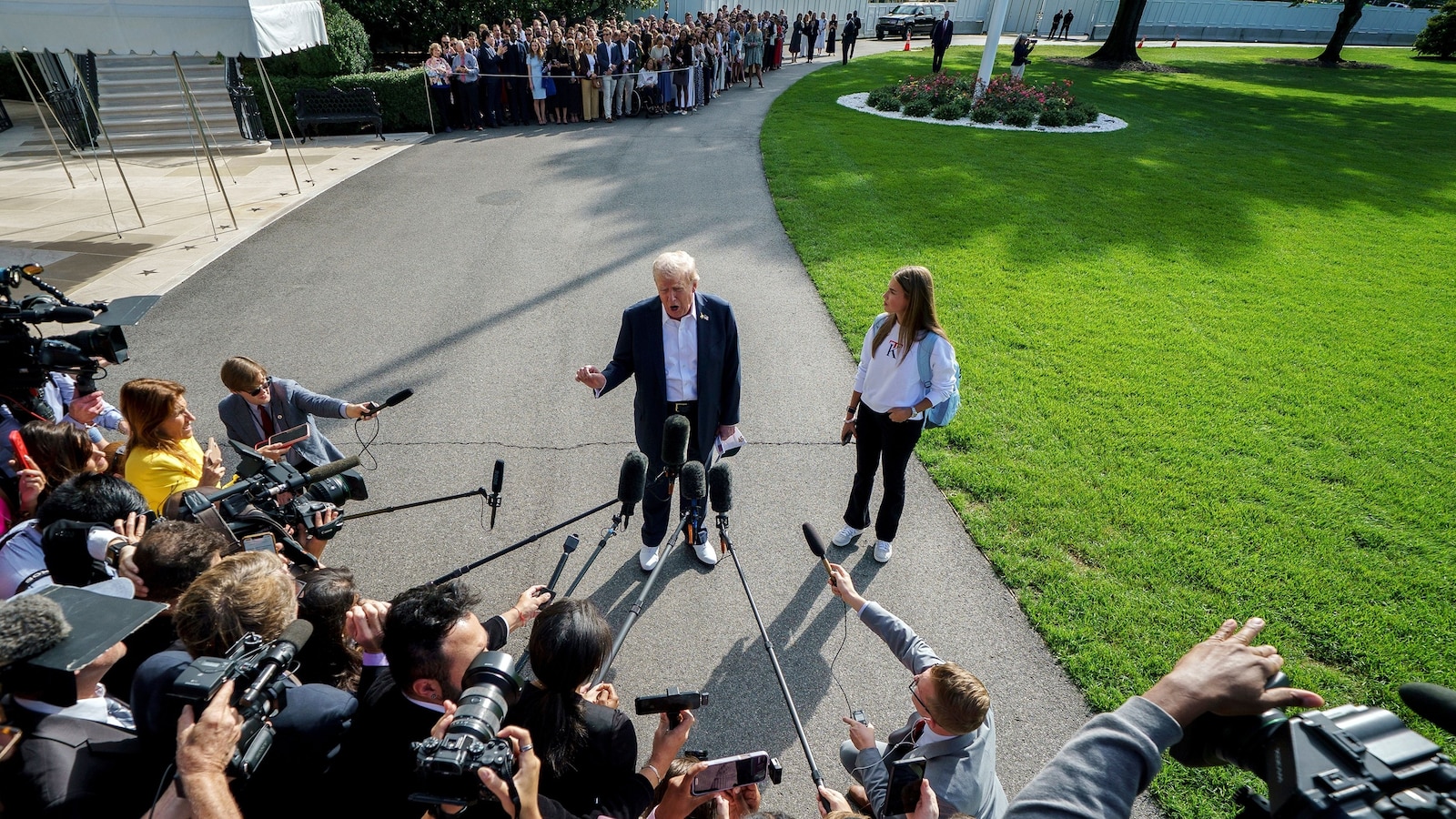 With Comey, Brennan, Soros, Trump steps up his retribution campaign