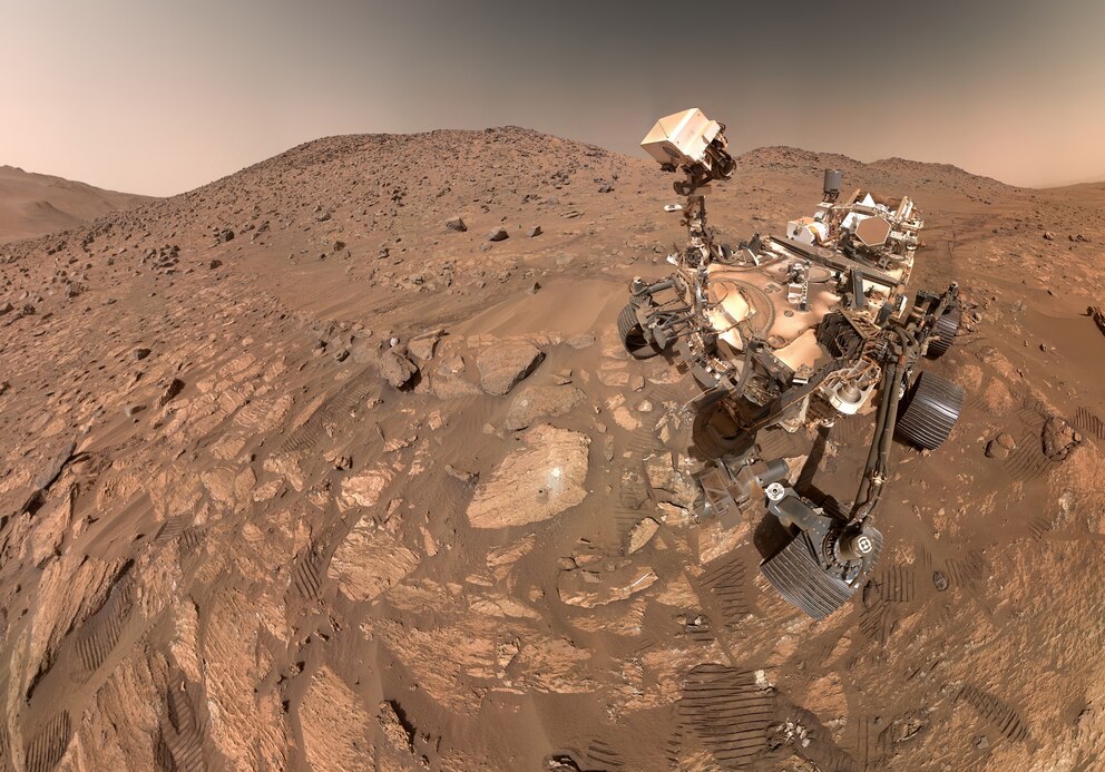 PHOTO: NASA’s Perseverance Mars rover took this selfie, made up of 62 individual images, July 23, 2024. A rock nicknamed “Cheyava Falls,” which has features that may bear on the question of whether the Red Planet was long ago home to microscopic life.