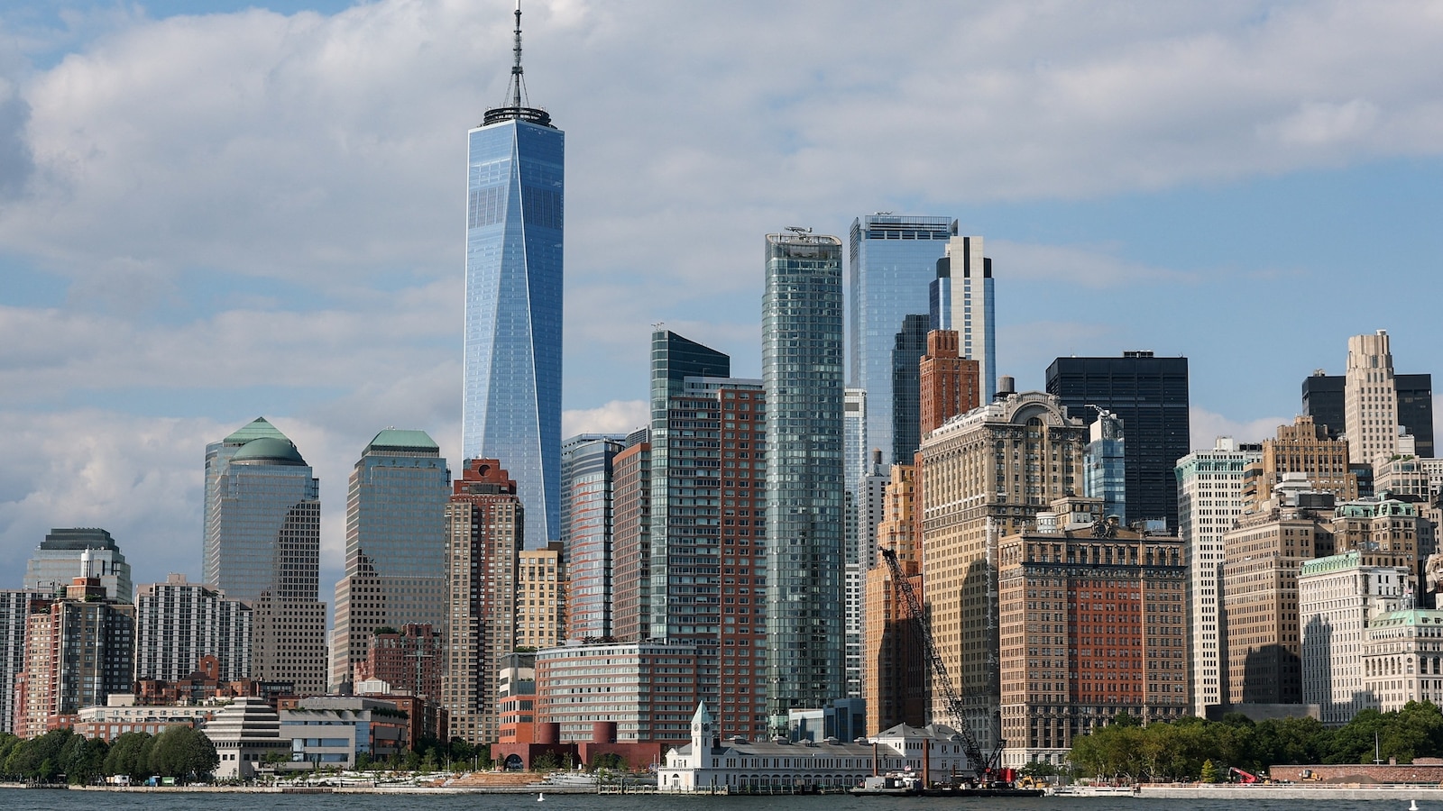 1 dead and at least 22 sick from Legionnaires' disease cluster in New York City