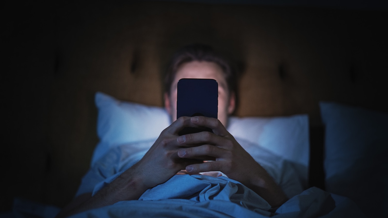 'Night owl' lifestyle may bring higher risk of heart disease: Study