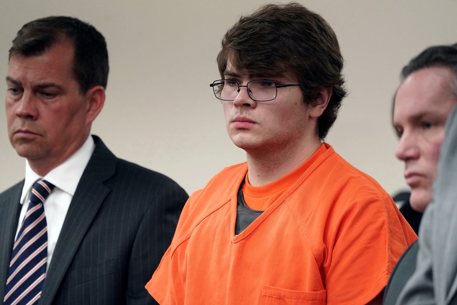 Jury selection challenges emerge